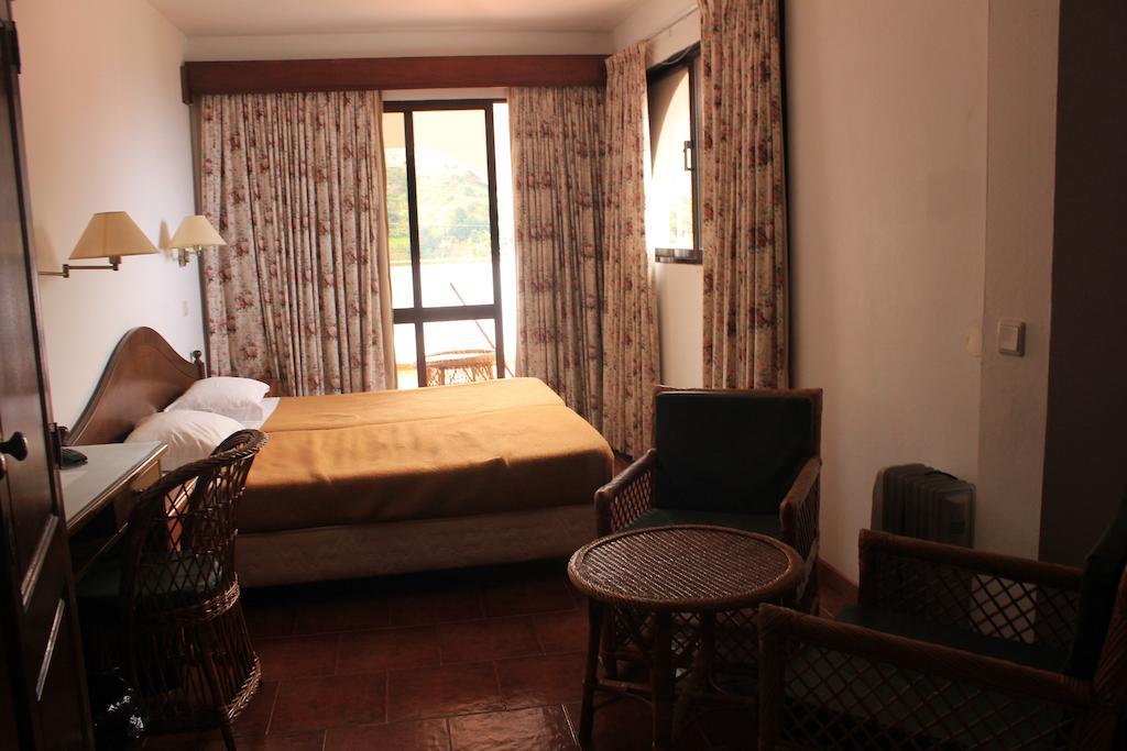 Rural De Sanroque Bed and Breakfast Santana  Kamer foto