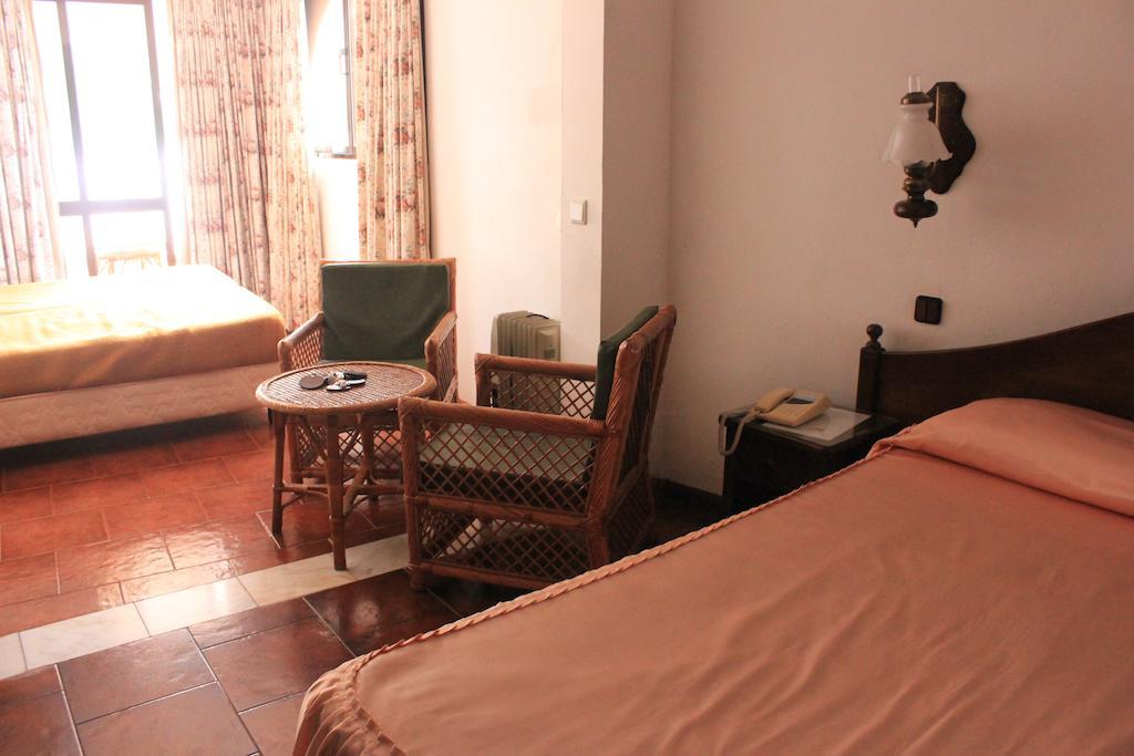Rural De Sanroque Bed and Breakfast Santana  Kamer foto